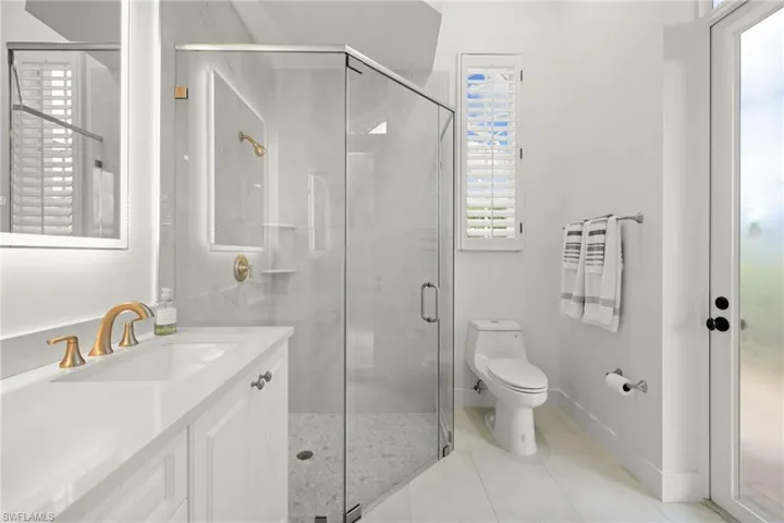 707 Hickory Rd, Naples, Florida 34108