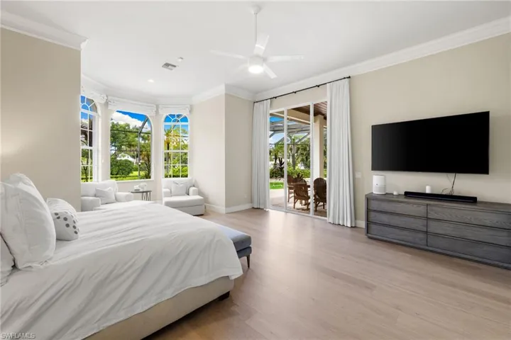 707 Hickory Rd, Naples, Florida 34108