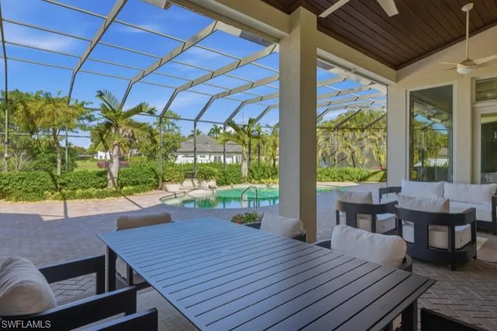 707 Hickory Rd, Naples, Florida 34108