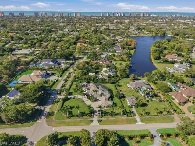 707 Hickory Rd, Naples, Florida 34108