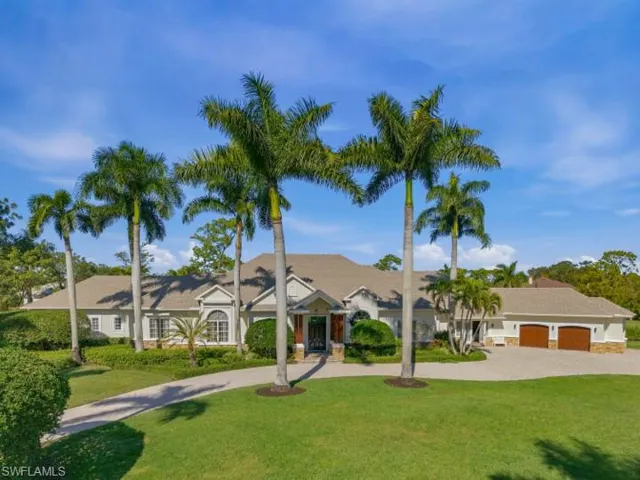 707 Hickory Rd, Naples, Florida 34108