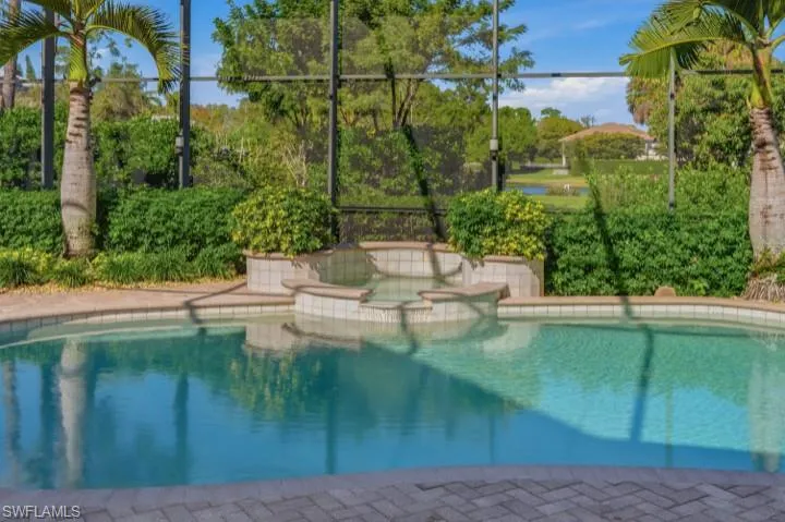 707 Hickory Rd, Naples, Florida 34108