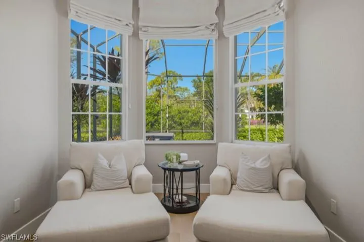 707 Hickory Rd, Naples, Florida 34108