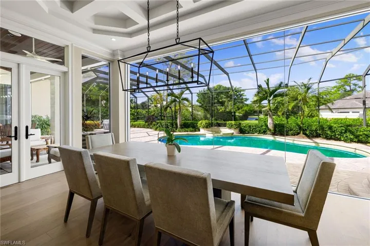 707 Hickory Rd, Naples, Florida 34108