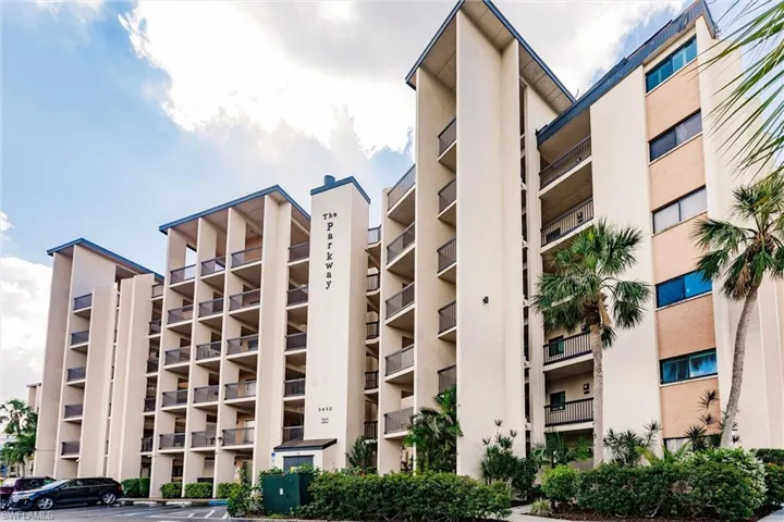 View of apartment building / complex