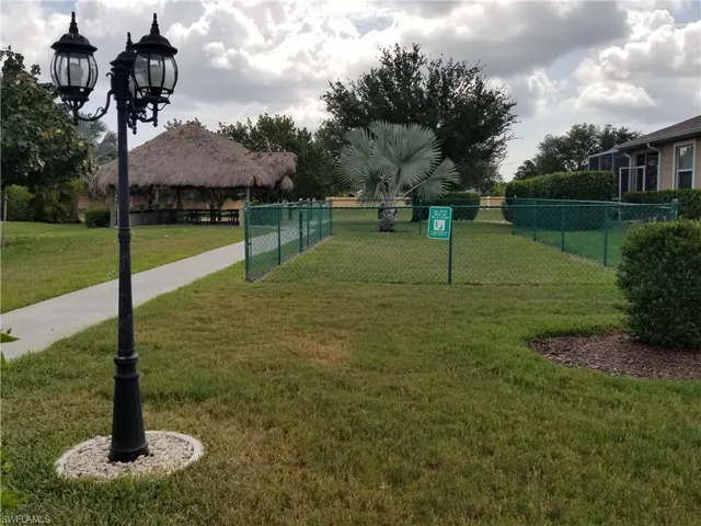 260  Destiny  CIR, Cape Coral, FL 33990