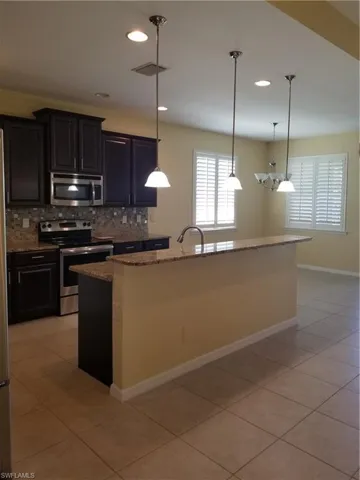 260  Destiny  CIR, Cape Coral, FL 33990