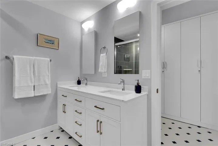 223 11th Ave S, Naples, Florida 34102