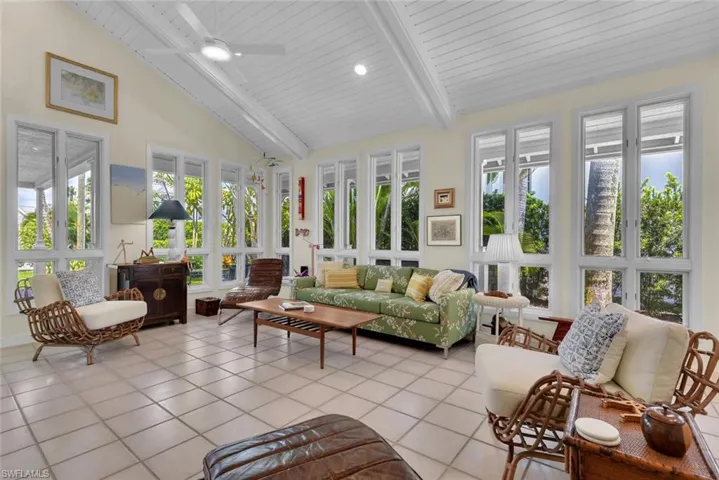223 11th Ave S, Naples, Florida 34102