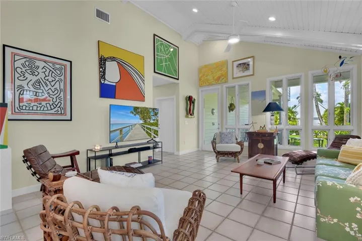 223 11th Ave S, Naples, Florida 34102