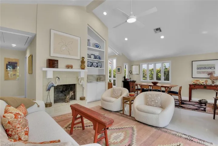 223 11th Ave S, Naples, Florida 34102