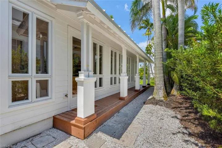 223 11th Ave S, Naples, Florida 34102