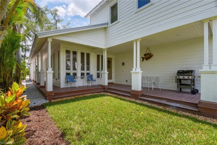 223 11th Ave S, Naples, Florida 34102