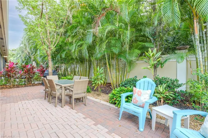13435 Silktail Dr, Naples, Florida 34109