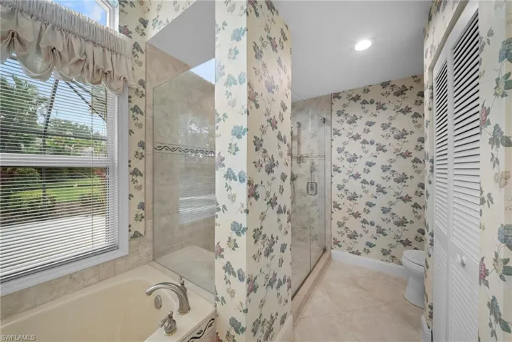 54 Grey Wing Pt, Naples, Florida 34113
