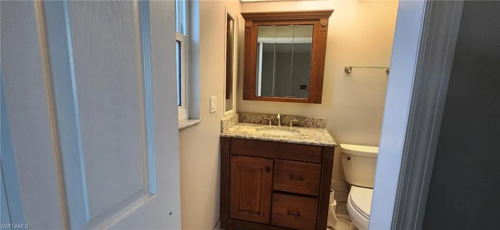 514 Se 9th Ave, Cape Coral Fl 33990