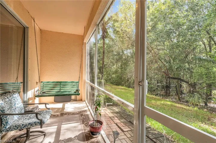 10266 Via Colomba Cir, Fort Myers, Florida 33966
