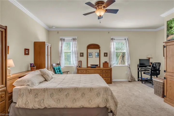 10266 Via Colomba Cir, Fort Myers, Florida 33966