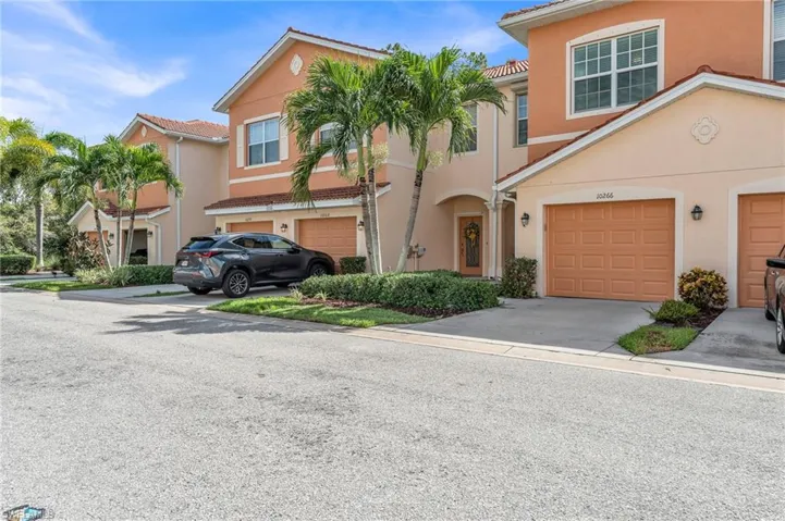 10266 Via Colomba Cir, Fort Myers, Florida 33966