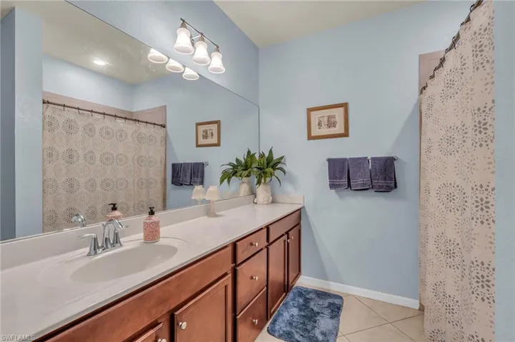 10266 Via Colomba Cir, Fort Myers, Florida 33966