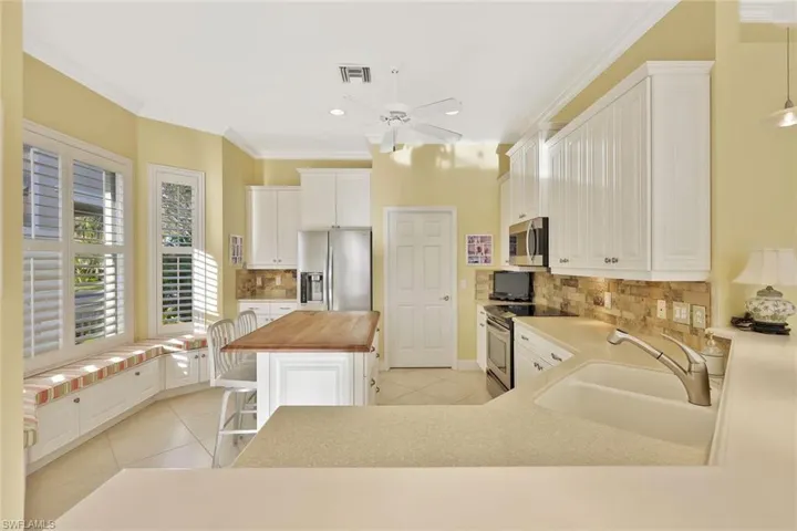4970  Bollard  CT, Naples, FL 34112