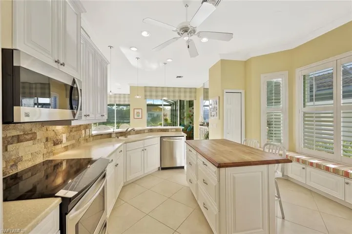 4970  Bollard  CT, Naples, FL 34112
