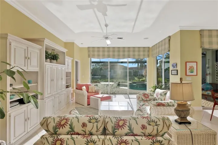 4970  Bollard  CT, Naples, FL 34112