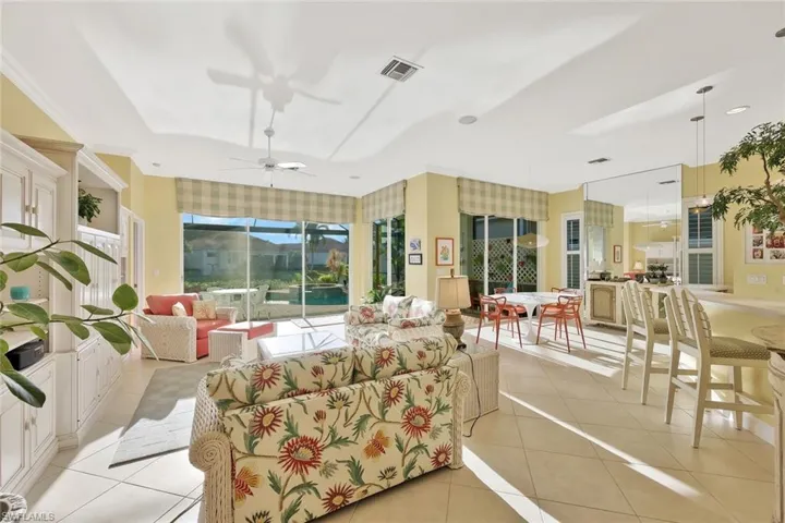4970  Bollard  CT, Naples, FL 34112