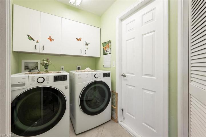 138 Estelle DR, NAPLES FL 34112