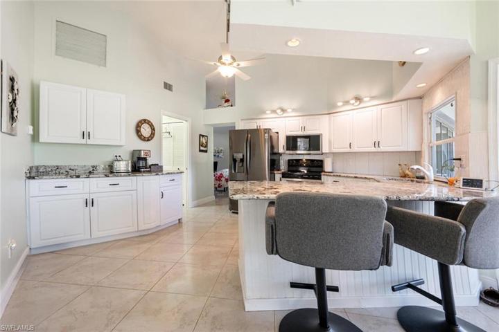 138 Estelle DR, NAPLES FL 34112