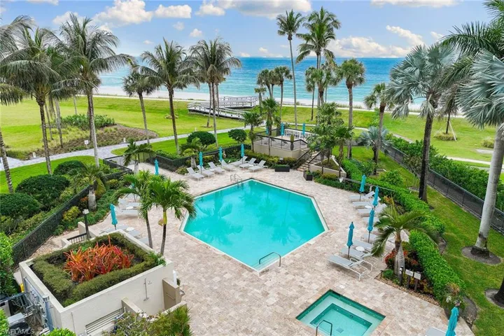 4551  Gulf Shore N BLVD, Naples, FL 34103
