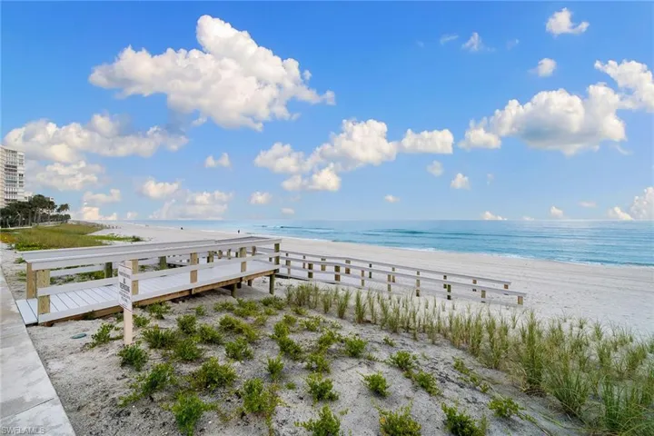 4551  Gulf Shore N BLVD, Naples, FL 34103
