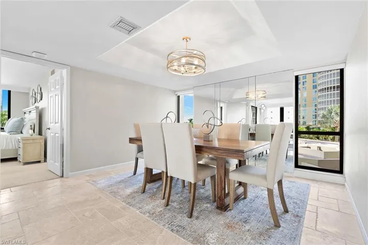 4551  Gulf Shore N BLVD, Naples, FL 34103