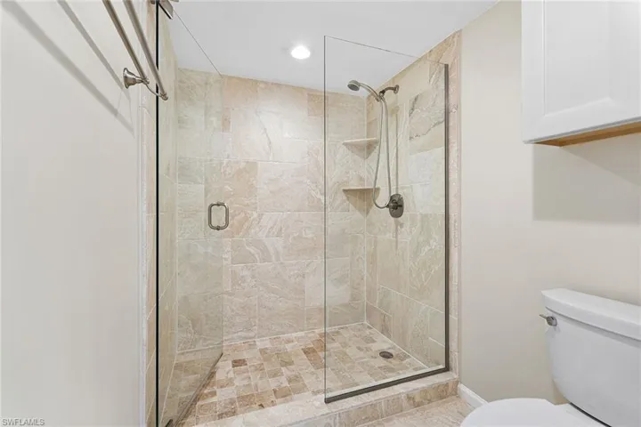 4551  Gulf Shore N BLVD, Naples, FL 34103