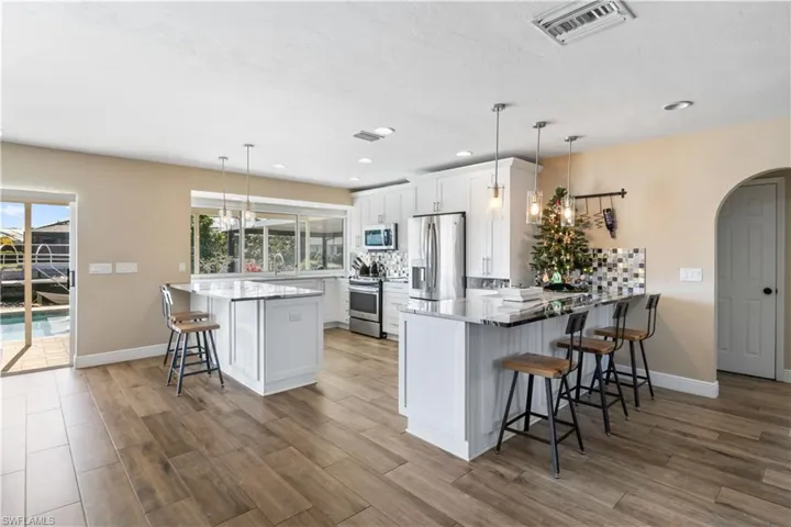 This gourmet kitchen is a chef’s dream!