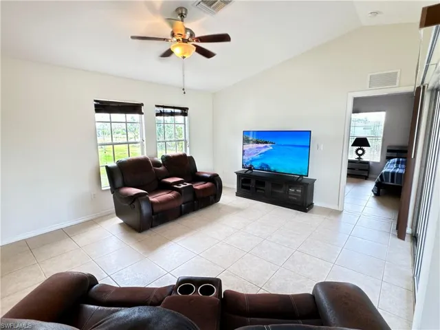 2695  43RD NE AVE, Naples, FL 34120