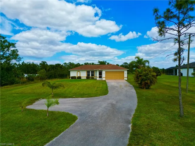 2695  43RD NE AVE, Naples, FL 34120