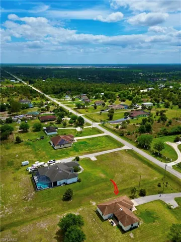 2695  43RD NE AVE, Naples, FL 34120