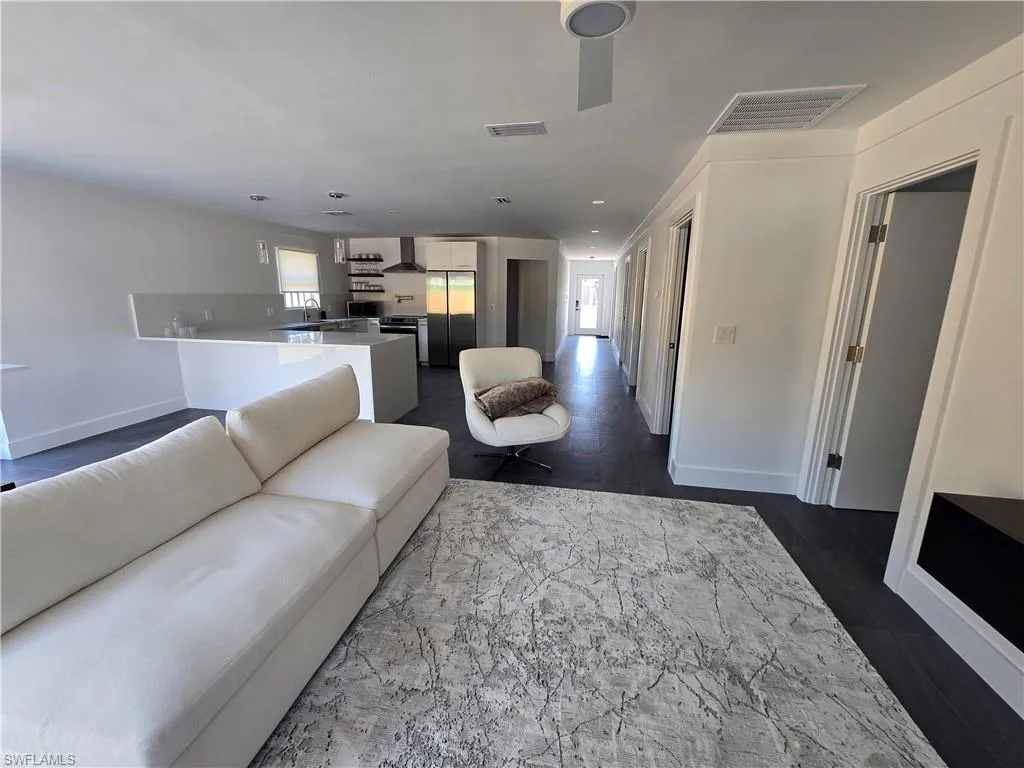 565 110th AVE, Naples, FL 34108,225063587