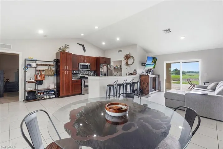 7075 Tide Cir, Labelle, Florida 33935