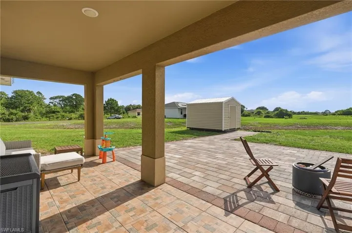7075 Tide Cir, Labelle, Florida 33935