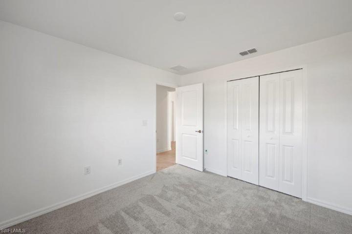 432  Rayneta  ST, LEHIGH ACRES, FL 33974