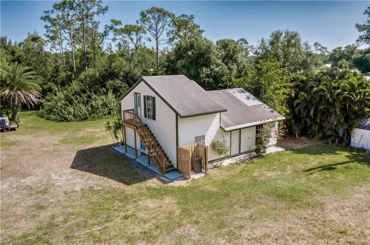 8551  Nalle Grade  RD, North Fort Myers, FL 33917