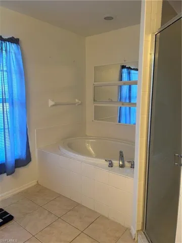 1305 Ne 7th Ave, Cape Coral Fl 33909