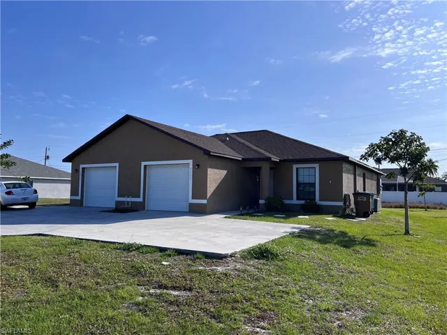 3031-3101  Skyline  BLVD, Cape Coral, FL 33914