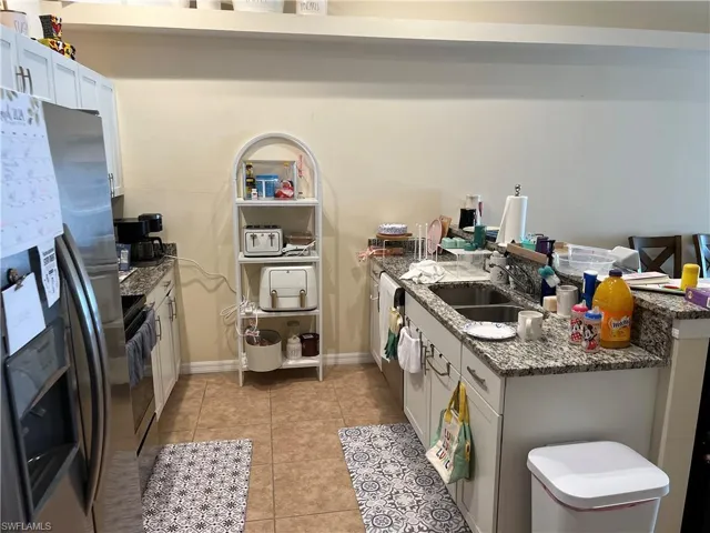 3031-3101  Skyline  BLVD, Cape Coral, FL 33914