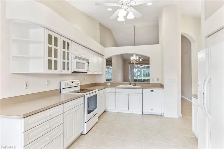 8184  Ibis Cove  CIR, Naples, FL 34119