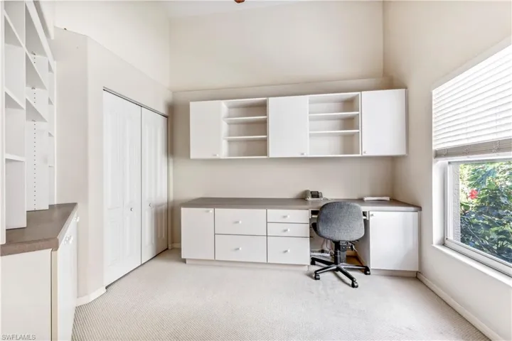 8184  Ibis Cove  CIR, Naples, FL 34119