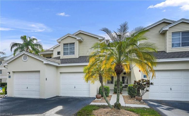 Condo Front w/Garage