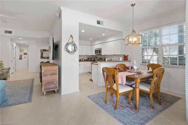 7126  Blue Juniper  CT, NAPLES, FL 34109